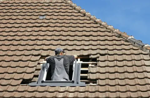 Pose de velux - Saint-Georges-sur-Allier